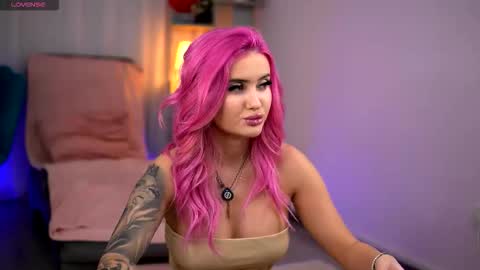 Miky online show from February 2026 04:31:02 AM