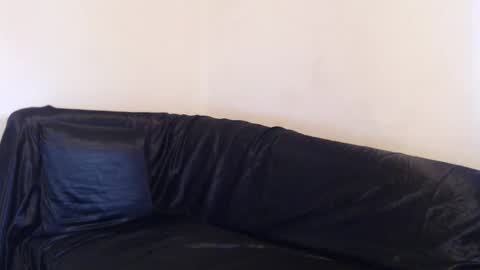 Miky Zazo online show from April 2026 07:33:01 AM