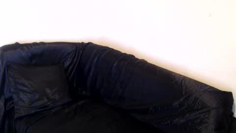 Snapshot of mikyzazo chatting on July 2026 08:32:02 AM Miky Zazo online show from July 2026 08:32:02 AM