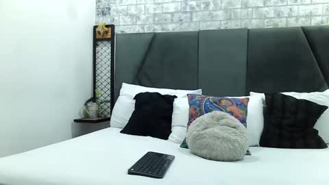 mila_adamss online show from February 2025 11:06:02 AM