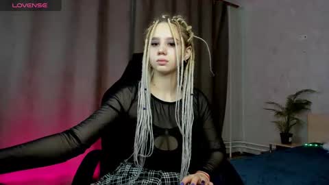 mila_kinor online show from December 2024 07:13:02 AM