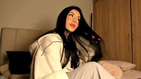     online show from July 2026 02:13:02 AM