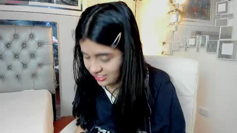 Snapshot of mila_quin chatting on June 2026 07:48:01 PM mila_quin online show from June 2026 07:48:01 PM
