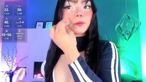 Mila online show from September 2025 11:23:02 AM