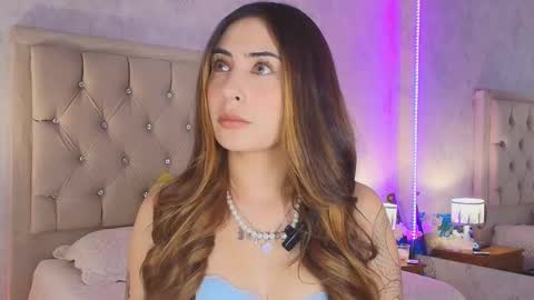  MILA    online show from February 2026 04:10:01 AM