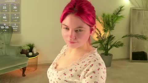 Snapshot of mila_taylorrr chatting on May 2026 06:13:01 PM Lisa online show from May 2026 06:13:01 PM