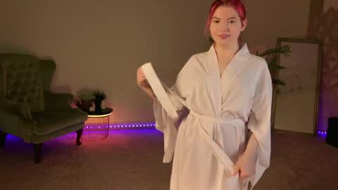 Snapshot of mila_taylorrr chatting on May 2026 06:34:02 PM Lisa online show from May 2026 06:34:02 PM