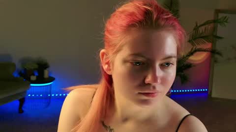 Snapshot of mila_taylorrr chatting on May 2026 06:26:04 PM Lisa online show from May 2026 06:26:04 PM