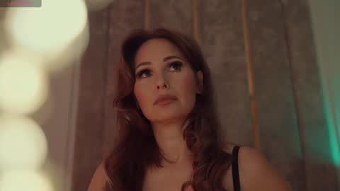        online show from September 2025 09:53:02 PM