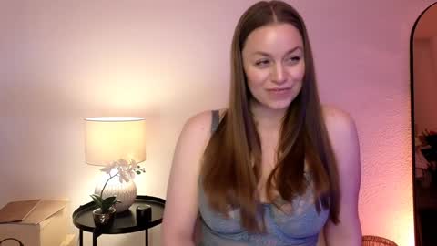 Mila Fleur online show from January 2025 09:05:01 AM