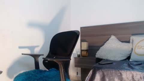 mila online show from March 2026 02:31:01 PM