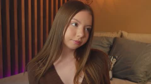 Mila online show from March 2026 03:11:01 PM