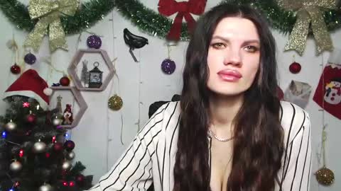 Snapshot of milaloona chatting on December 2024 08:11:02 AM Milaloona online show from December 2024 08:11:02 AM