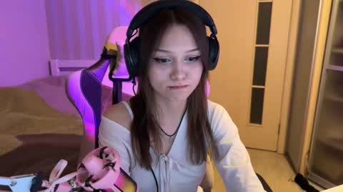 milamiuu online show from January 2026 02:11:02 PM