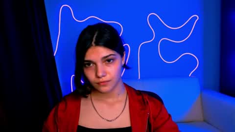 Snapshot of milamiuuu chatting on June 2026 03:11:02 PM milamiuuu online show from June 2026 03:11:02 PM