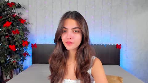 Milana online show from January 2025 01:48:01 PM