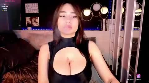 Snapshot of milana_sugar chatting on July 2026 02:12:01 PM Milana online show from July 2026 02:12:01 PM