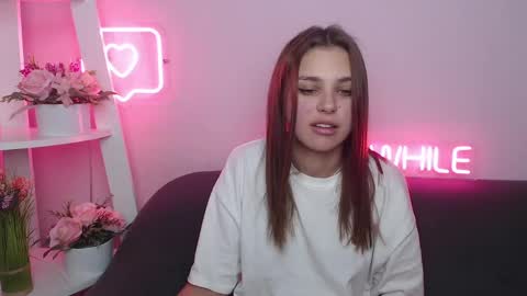 milanaangelas online show from January 2025 10:43:01 AM