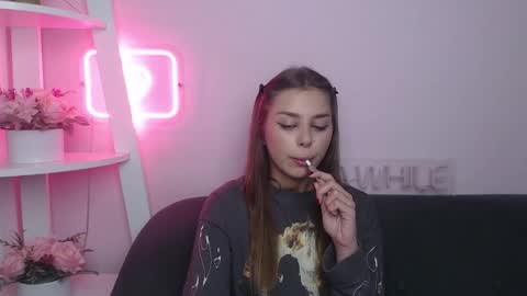 milanaangelas online show from October 2025 04:46:02 AM