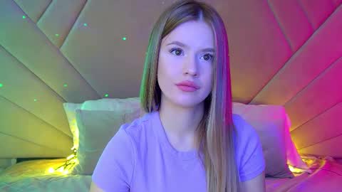 MilanaBalmain online show from March 2025 04:56:01 AM