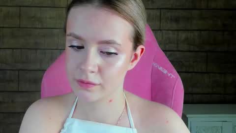 MilanaBalmain online show from March 2026 08:32:02 AM