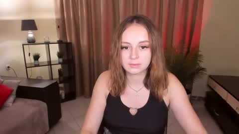 Snapshot of milanabells chatting on July 2026 03:05:01 PM MilanaBells online show from July 2026 03:05:01 PM