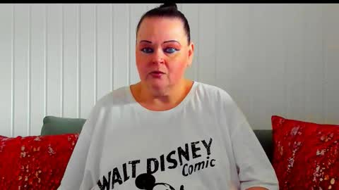Snapshot of milanabiegert chatting on January 2026 11:03:02 AM Lana online show from January 2026 11:03:02 AM