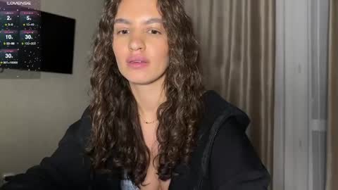 milanasugar online show from April 2026 09:39:33 PM