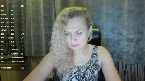 Snapshot of milanna_x chatting on October 2025 09:22:01 PM milanna_x online show from October 2025 09:22:01 PM