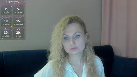 milanna_x online show from November 2025 08:02:02 PM