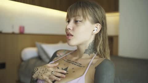 M  Telegram mamagotachannel online show from April 2026 04:04:01 AM