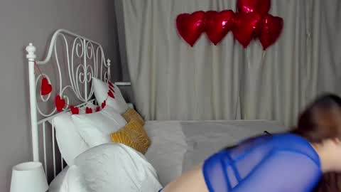 Miley online show from February 2025 01:32:02 AM