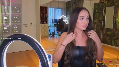 Miley Sin online show from January 2026 01:46:01 PM