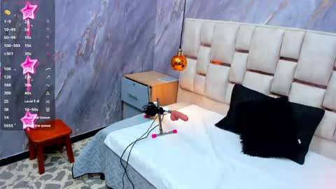 Lili  online show from April 2026 12:32:01 PM