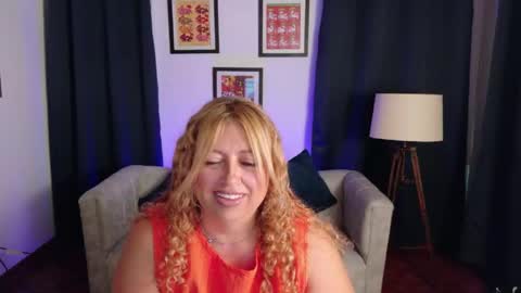Snapshot of milfarlet chatting on April 2026 01:23:01 PM Arlet online show from April 2026 01:23:01 PM
