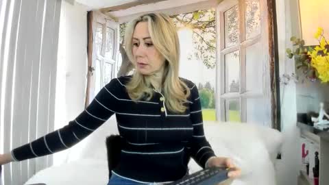 ASHLEY online show from April 2026 01:23:02 PM