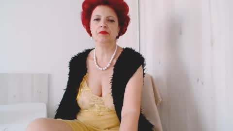 Snapshot of milffsupreme chatting on September 2025 11:46:02 AM Milfsupreme online show from September 2025 11:46:02 AM