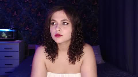 Stella and Neo online show from September 2025 04:23:01 AM