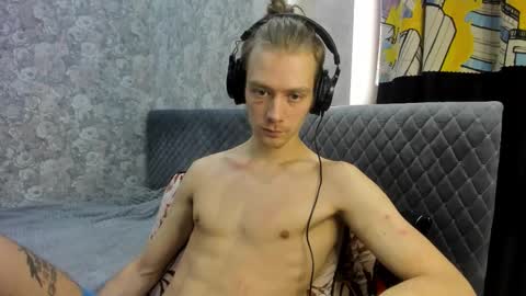 Snapshot of milkiwy chatting on November 2025 06:55:01 AM Isaac online show from November 2025 06:55:01 AM