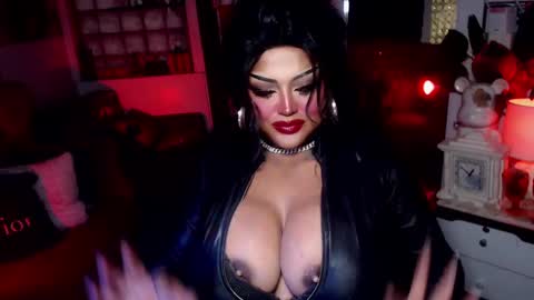 Snapshot of milkshakelavinia chatting on February 2025 07:03:01 AM milkshakelavinia online show from February 2025 07:03:01 AM