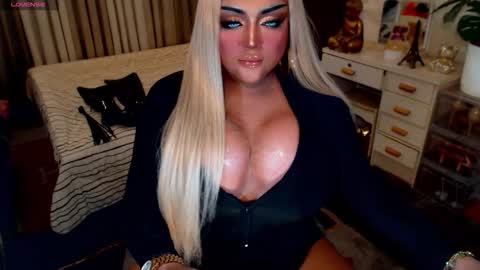 Snapshot of milkshakelavinia chatting on September 2025 02:02:01 AM milkshakelavinia online show from September 2025 02:02:01 AM
