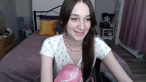 Milky online show from February 2025 12:41:02 AM