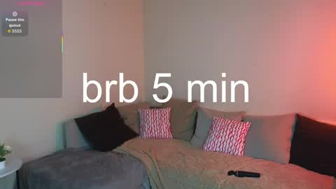 Ula online show from April 2026 09:39:33 PM