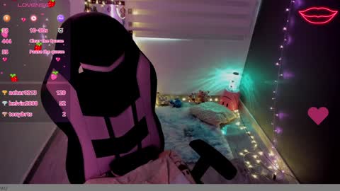 millandiux online show from January 2025 09:25:01 PM