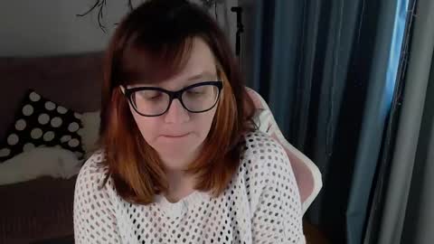 Snapshot of millapoolys chatting on April 2026 01:21:01 PM Milla online show from April 2026 01:21:01 PM