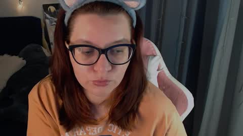 Snapshot of millapoolys chatting on May 2026 10:32:02 AM Milla online show from May 2026 10:32:02 AM
