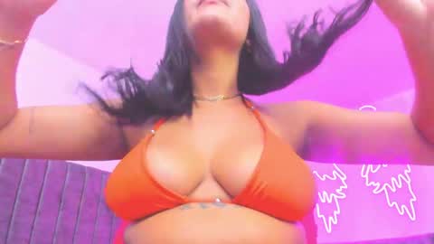 miller_silvana online show from April 2026 07:58:02 PM