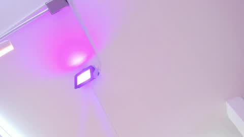 miller_vanessa_ online show from March 2025 11:27:01 PM