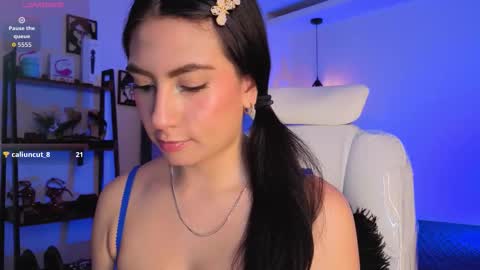 miller_vanessa_ online show from March 2026 09:00:01 PM