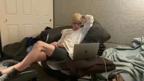 SlimnHungOH online show from December 2024 02:13:01 PM